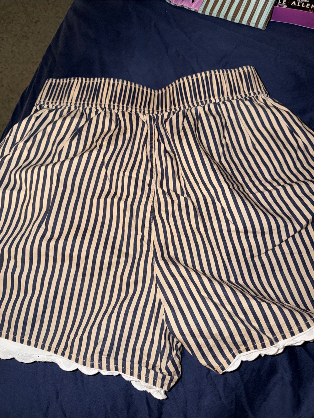 Dressed in LALA Navy and Tan Striped 'Trouble Maker' Women's Shorts - Picture 2 of 2